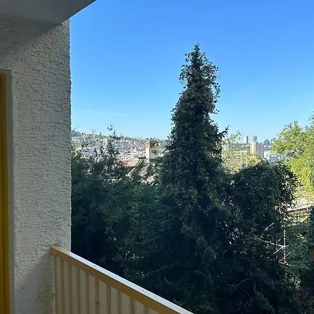 In The Center Of Apartment Stuttgart